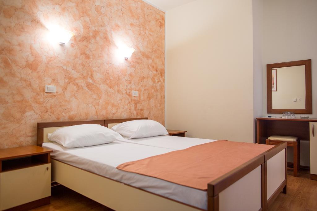 Residence Bella Будва Экстерьер фото